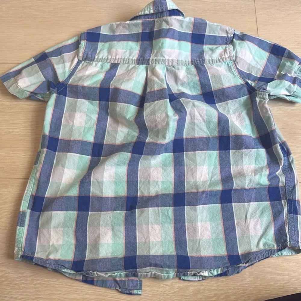 ✨ The Children’s Place Blue and Green Plaid Button Down Shirt